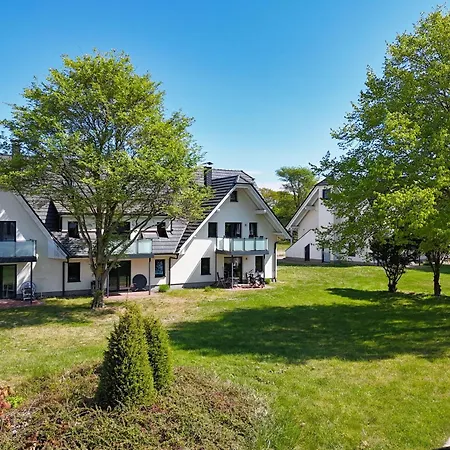 Rex Rugia Haus 17 06