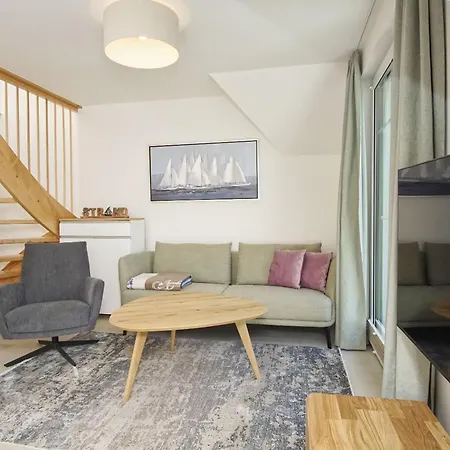 Rex Rugia Haus 17 06 *